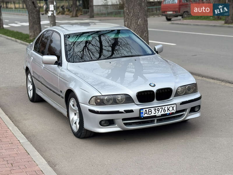 BMW 5 Series 2000