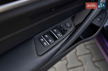 Седан BMW 5 Series 2018 в 