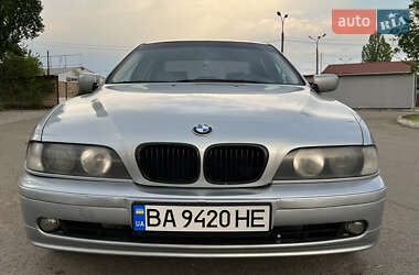 Седан BMW 5 Series 2001 в 