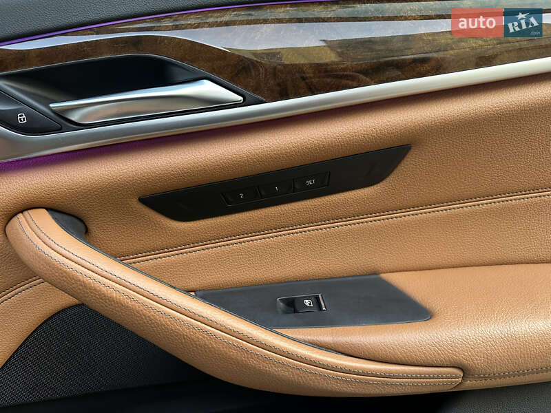 Седан BMW 5 Series 2017 в Києві