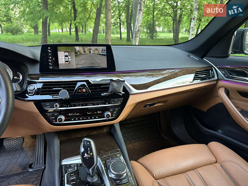 Седан BMW 5 Series 2017 в Києві