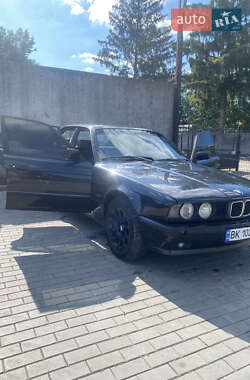 Седан BMW 5 Series 1993 в 