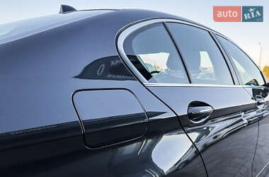 Седан BMW 5 Series 2016 в 