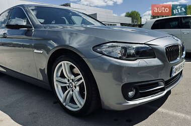 Седан BMW 5 Series 2015 в 