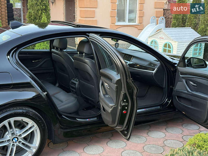 Седан BMW 5 Series 2014 в Вараші