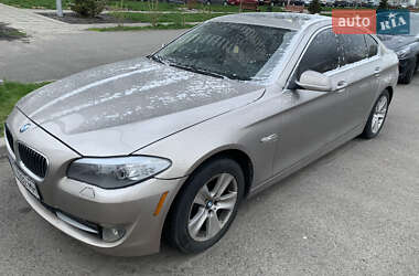 Седан BMW 5 Series 2011 в 