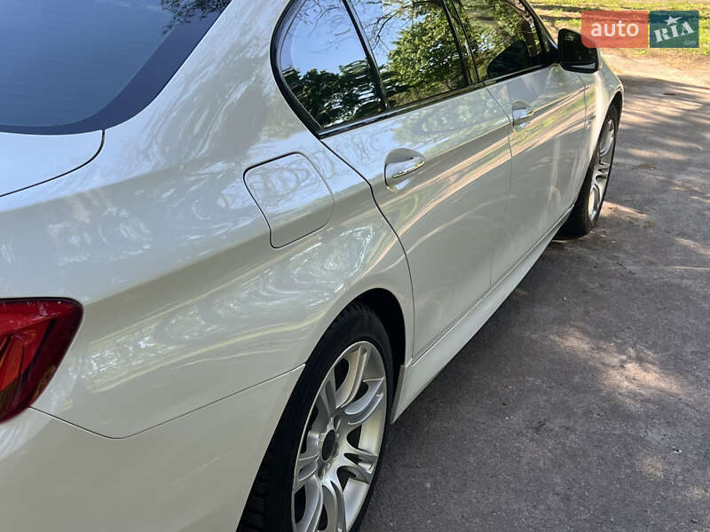 Седан BMW 5 Series 2011 в Чернігові