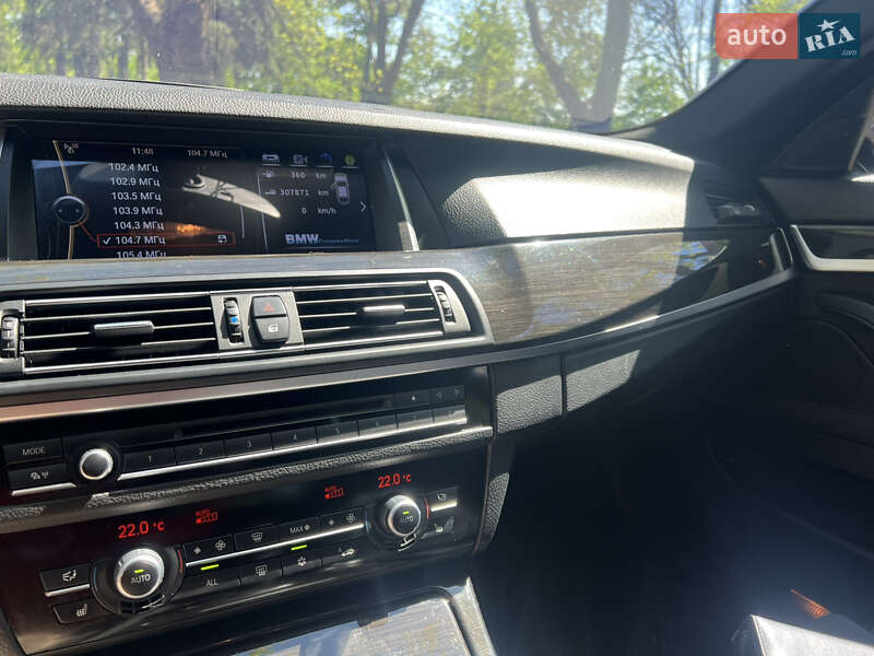 Седан BMW 5 Series 2011 в Чернігові