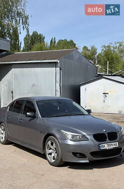 Седан BMW 5 Series 2007 в 