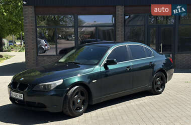 Седан BMW 5 Series 2005 в 