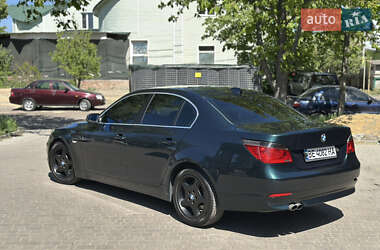 Седан BMW 5 Series 2005 в 