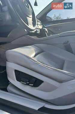 Седан BMW 5 Series 2012 в 