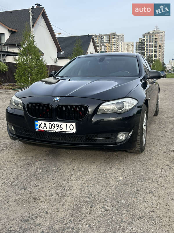 BMW 5 Series 2011