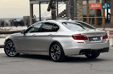 Седан BMW 5 Series 2012 в 