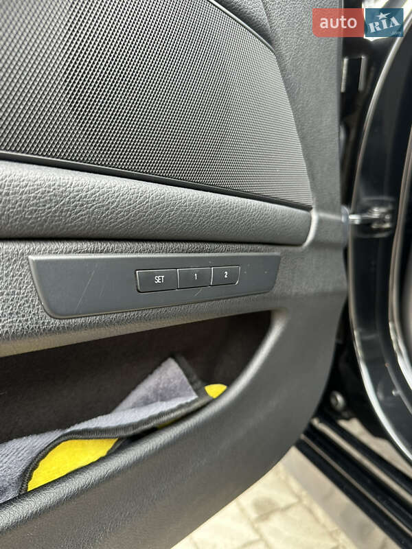 Седан BMW 5 Series 2015 в Днепре