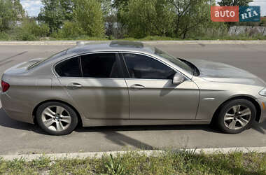 Седан BMW 5 Series 2011 в 