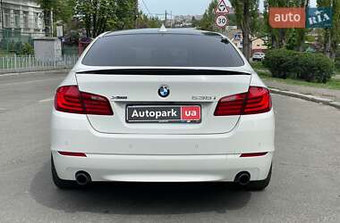 Седан BMW 5 Series 2012 в 