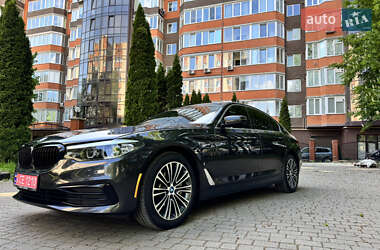 Седан BMW 5 Series 2018 в Львове