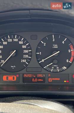 Седан BMW 5 Series 2001 в 