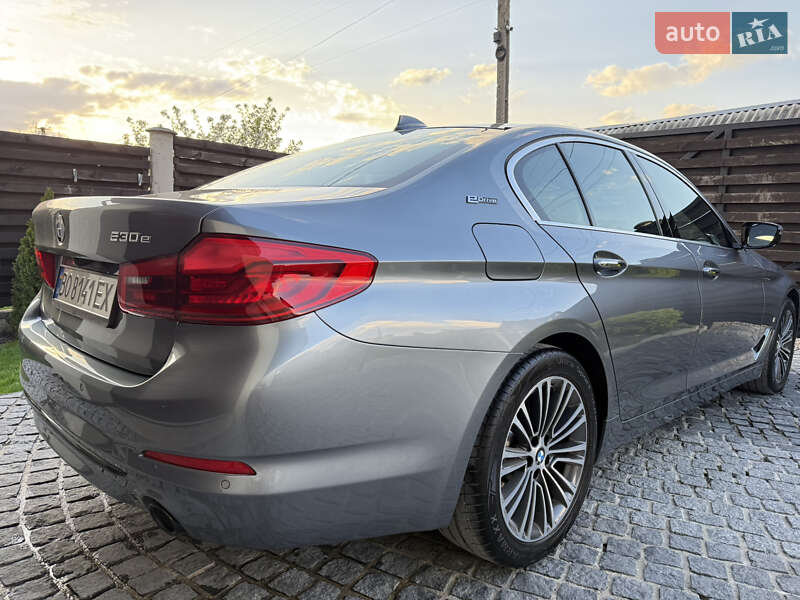 Седан BMW 5 Series 2017 в Тернополе