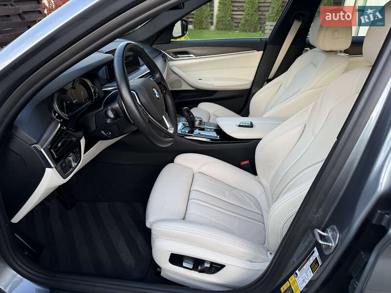 Седан BMW 5 Series 2017 в Тернополе