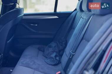 Седан BMW 5 Series 2012 в 