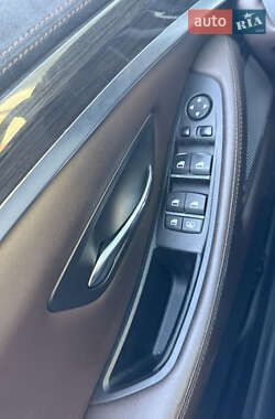 Седан BMW 5 Series 2012 в 
