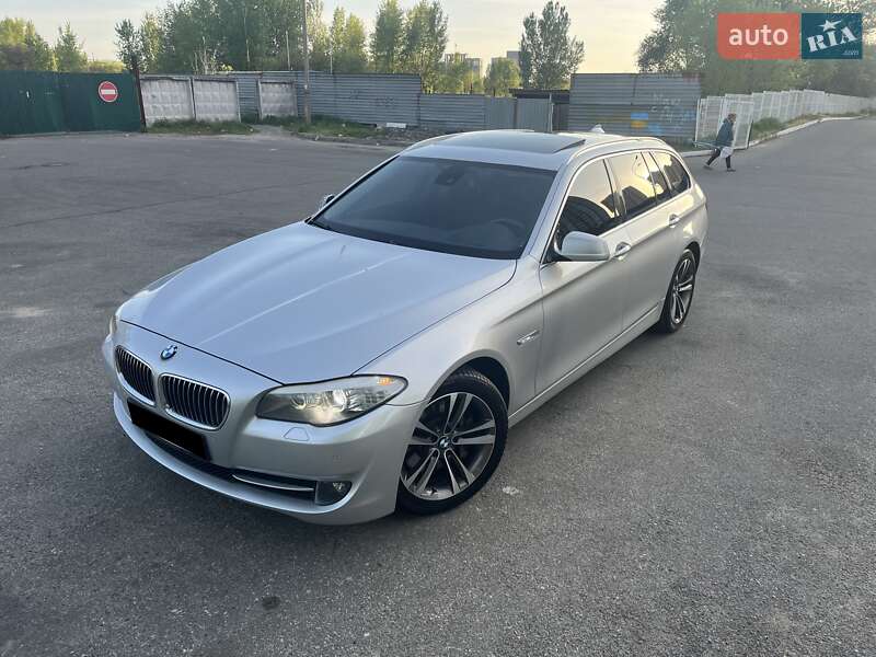 Универсал BMW 5 Series 2010 в 
