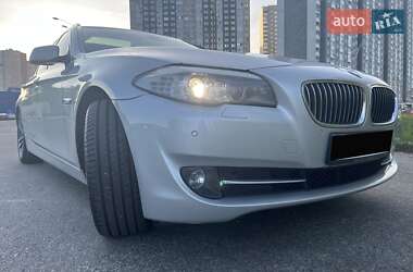 Универсал BMW 5 Series 2010 в 