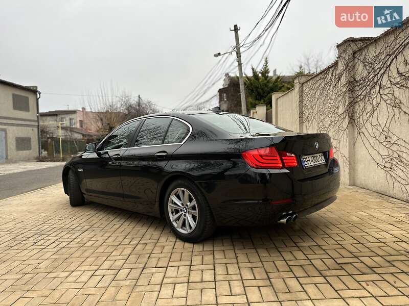 Седан BMW 5 Series 2012 в Одессе