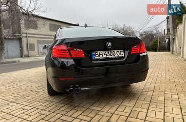Седан BMW 5 Series 2012 в 