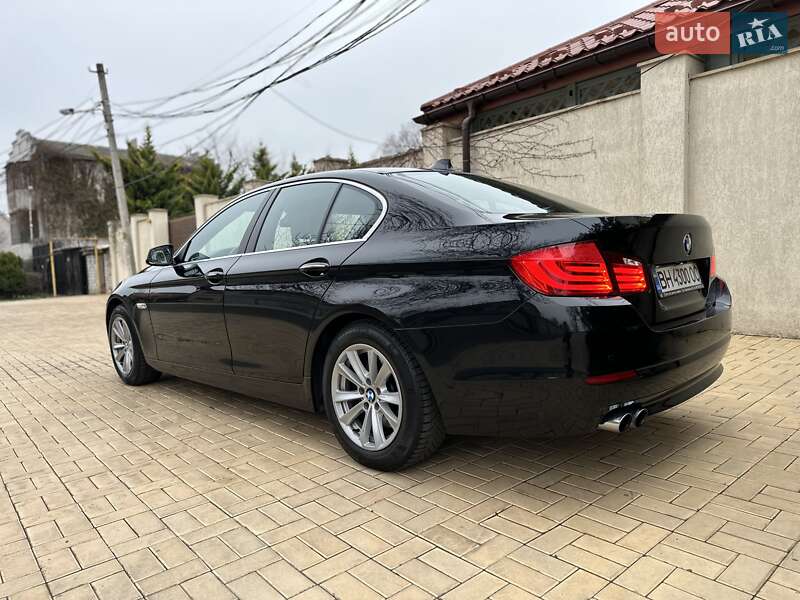 Седан BMW 5 Series 2012 в Одессе