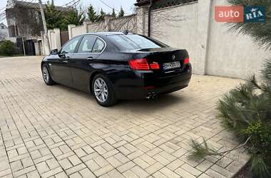 Седан BMW 5 Series 2012 в 