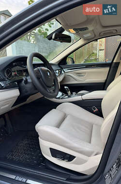 Універсал BMW 5 Series 2012 в 