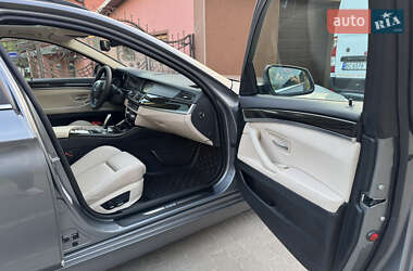Універсал BMW 5 Series 2012 в 