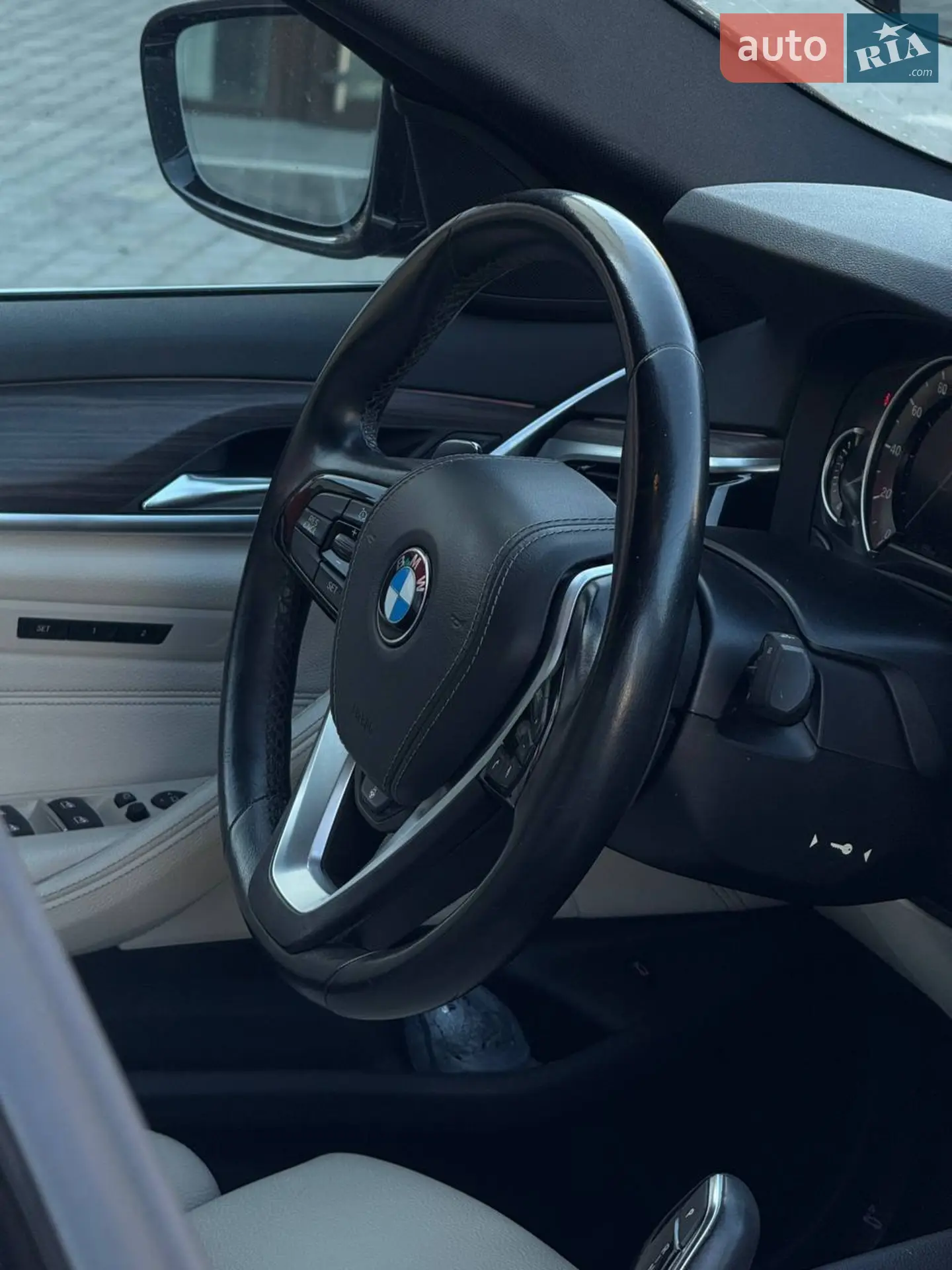 2017 BMW 5er - мініатюра 13