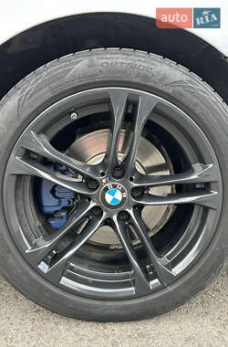 Седан BMW 5 Series 2016 в 