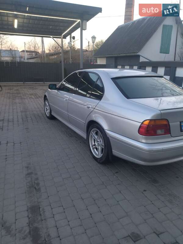 Седан BMW 5 Series 2002 в Старокостянтинові