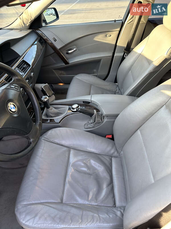 Універсал BMW 5 Series 2004 в Києві