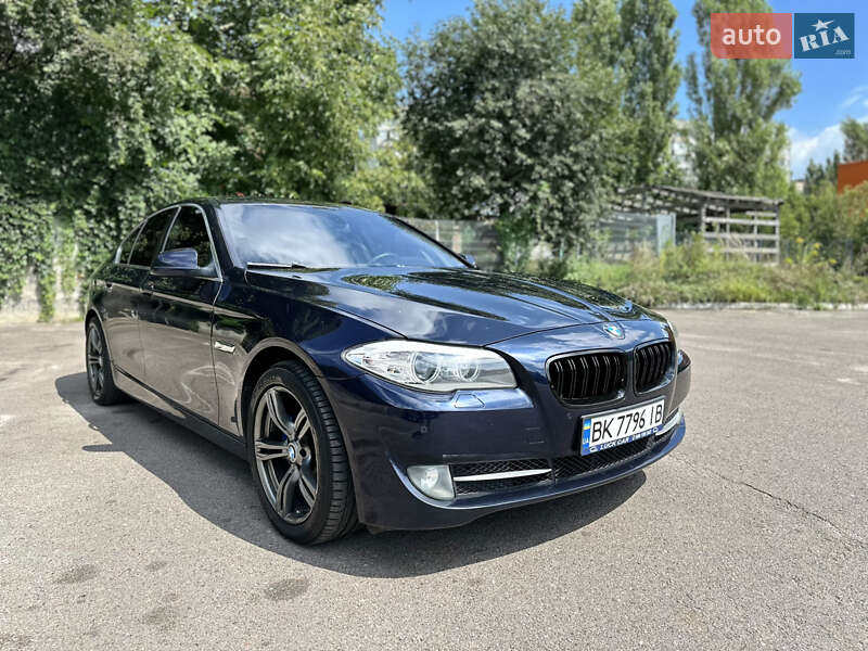 BMW 5 Series 2012