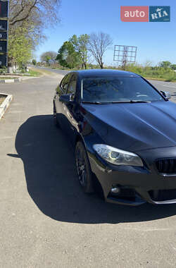 Седан BMW 5 Series 2012 в 