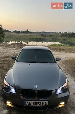 Седан BMW 5 Series 2004 в 