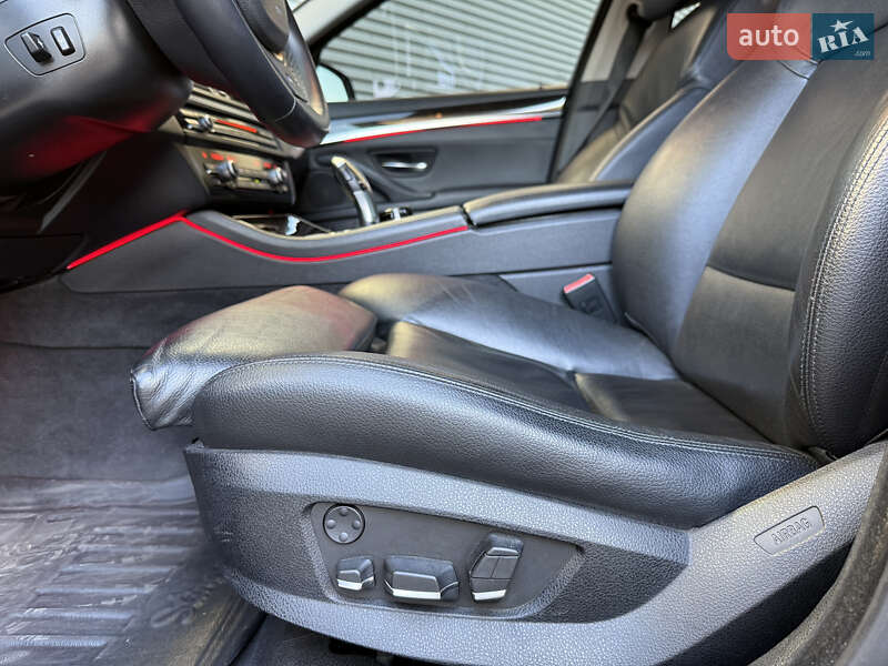 Седан BMW 5 Series 2012 в Рівному