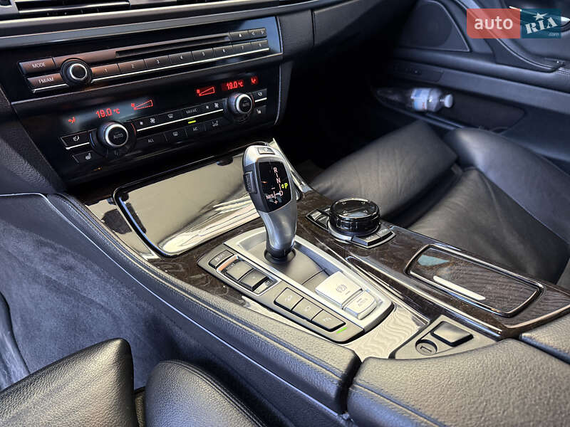 Седан BMW 5 Series 2012 в Рівному