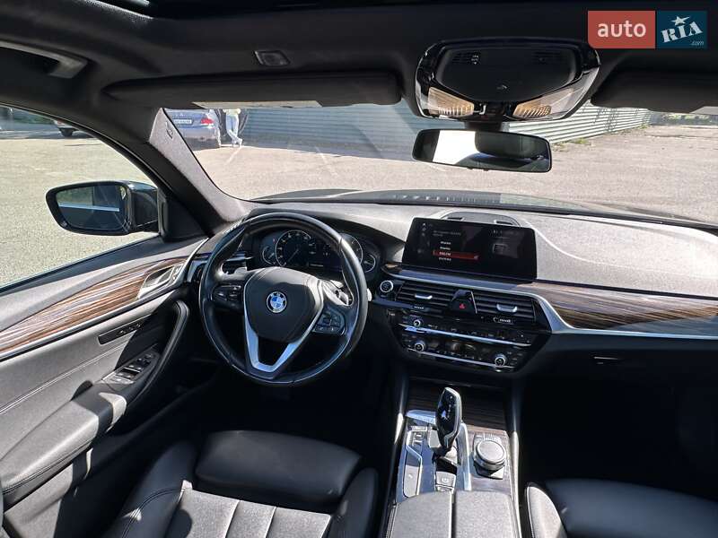 Седан BMW 5 Series 2018 в Харькове