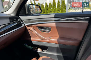 Седан BMW 5 Series 2012 в 