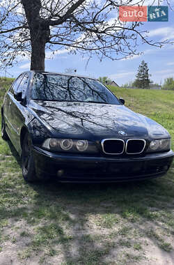 Седан BMW 5 Series 1999 в Корсуне-Шевченковском