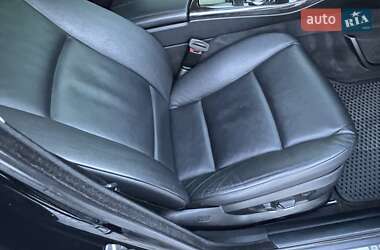 Седан BMW 5 Series 2012 в 