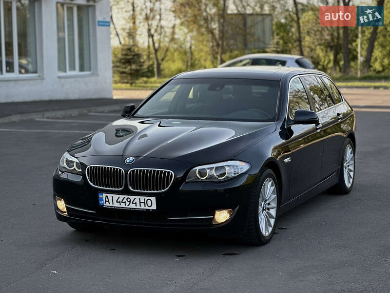 Универсал BMW 5 Series 2011 в 