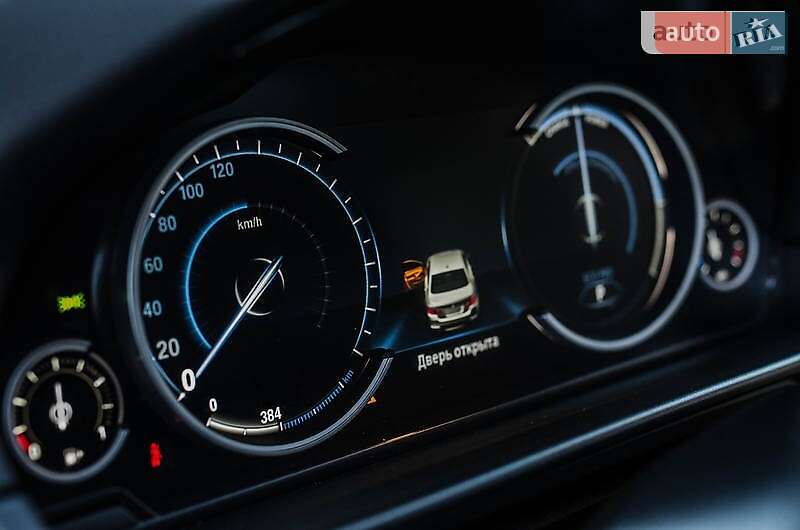 Седан BMW 5 Series 2015 в Житомире